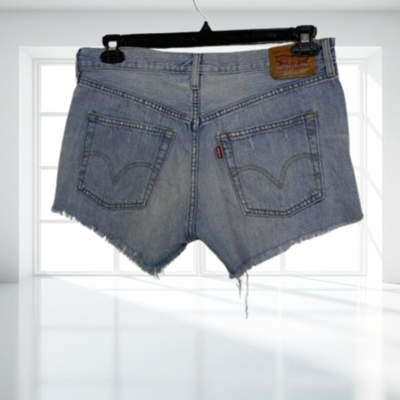 Levi's 501 30W Vintage Vibe Worn Button Fly Raw Hem Cutoff Jean Shorts - Picture 3 of 14
